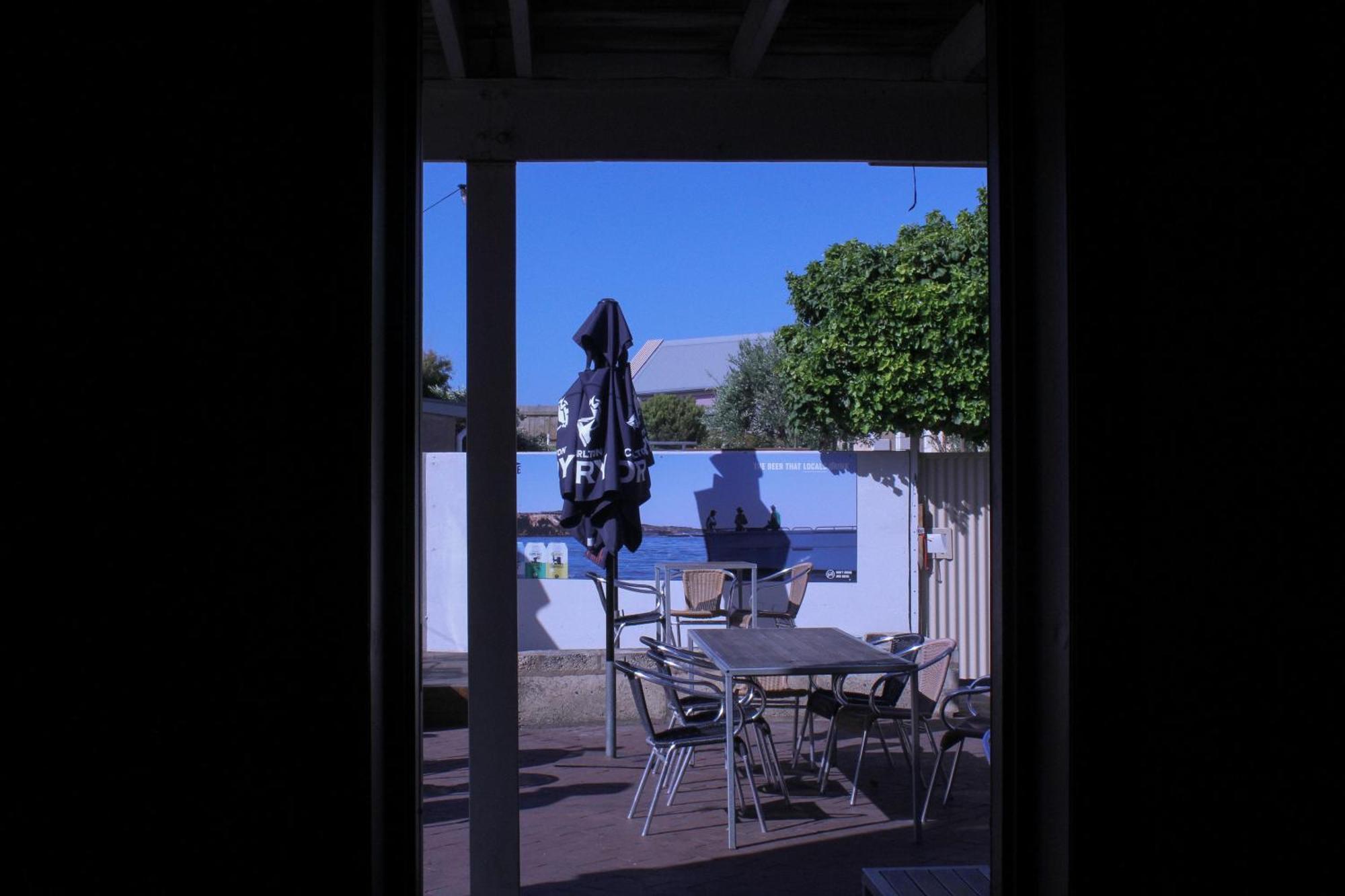 Caledonian Inn Robe Buitenkant foto